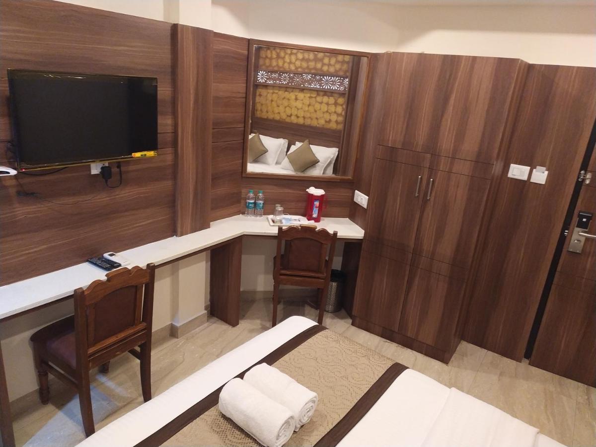Hotel White Boutique Pondicherry Bagian luar foto