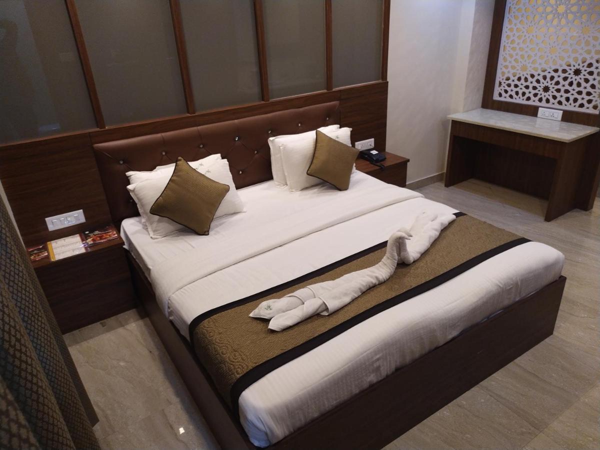 Hotel White Boutique Pondicherry Bagian luar foto