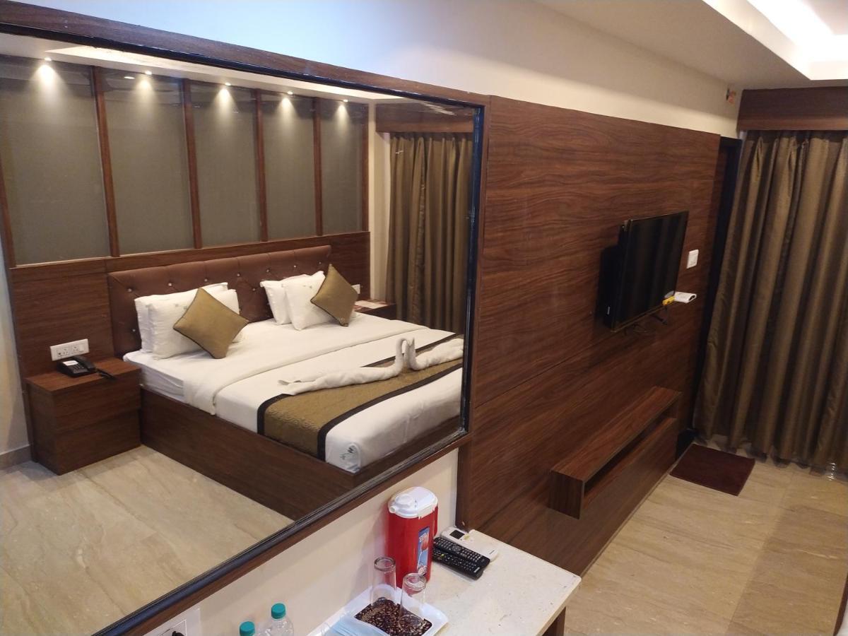 Hotel White Boutique Pondicherry Bagian luar foto