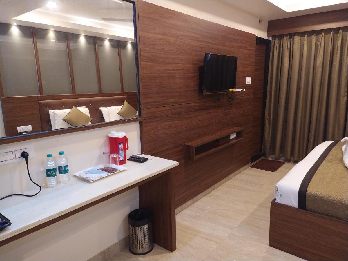 Hotel White Boutique Pondicherry Bagian luar foto
