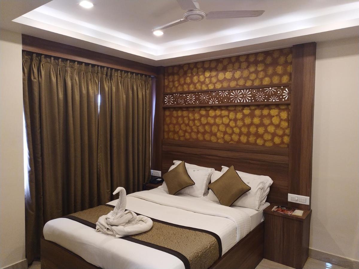 Hotel White Boutique Pondicherry Bagian luar foto