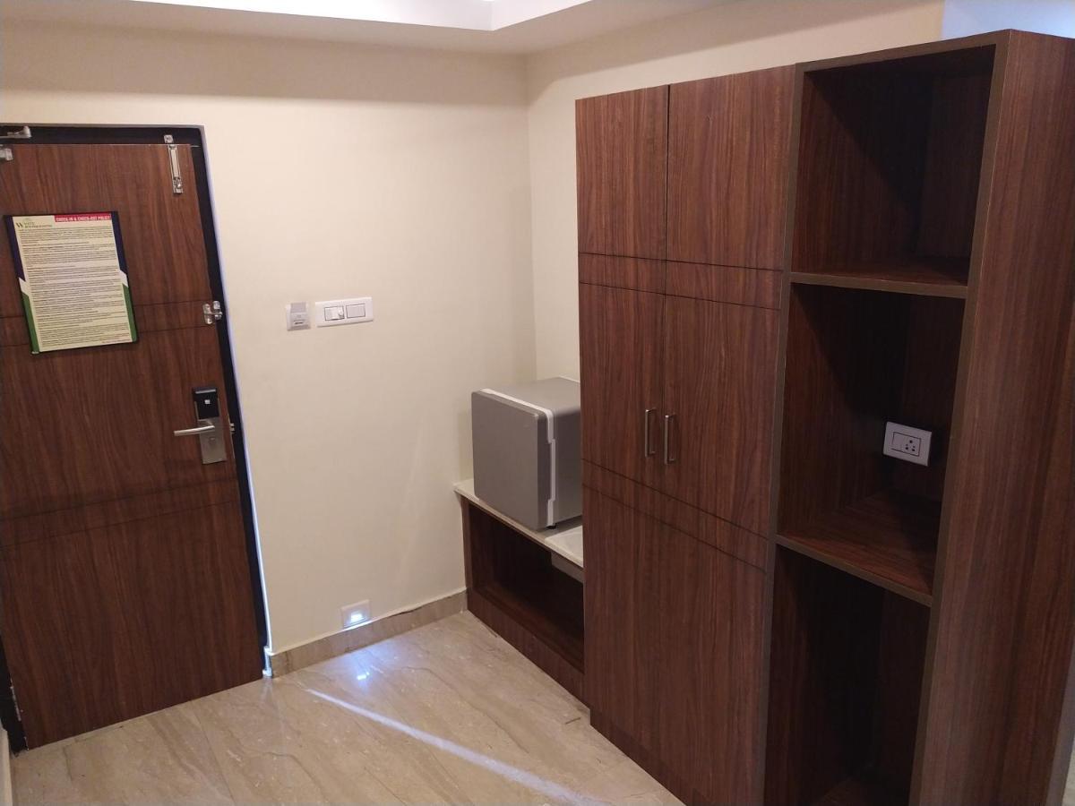 Hotel White Boutique Pondicherry Bagian luar foto
