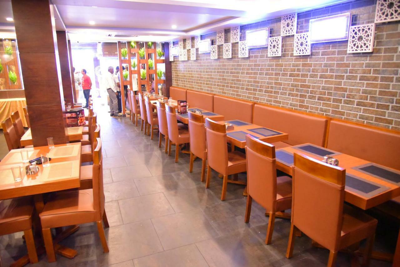 Hotel White Boutique Pondicherry Bagian luar foto