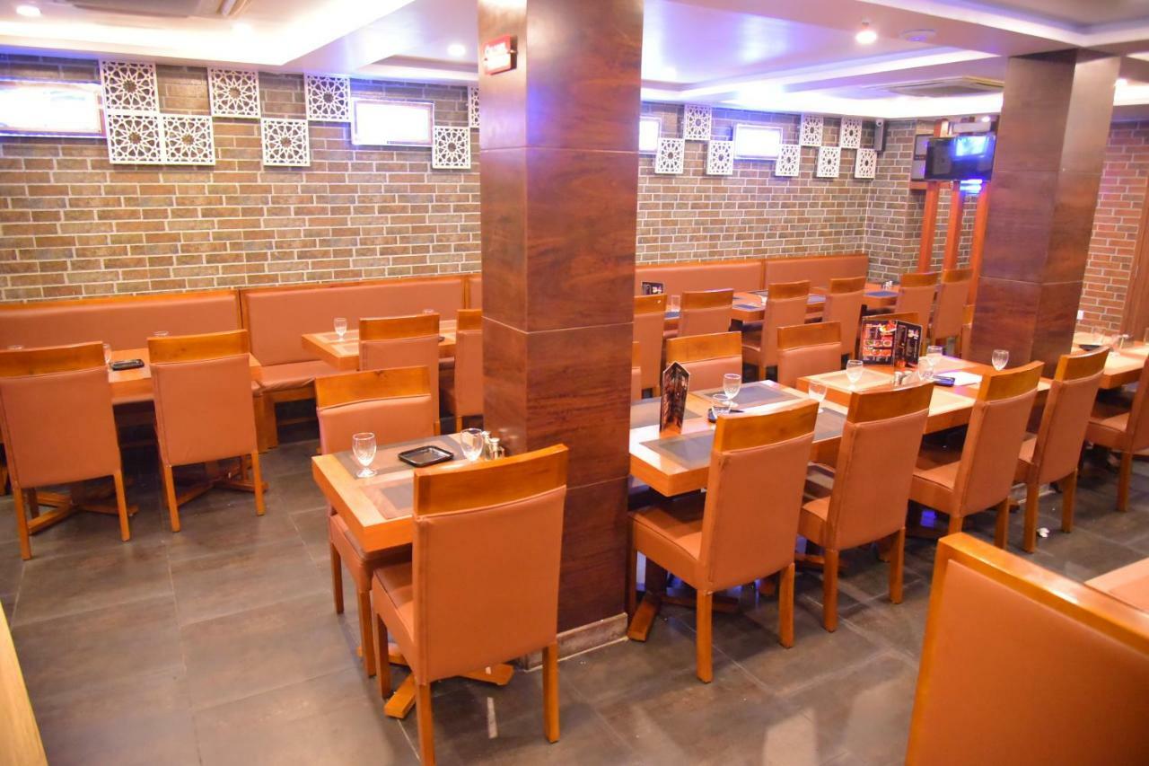 Hotel White Boutique Pondicherry Bagian luar foto