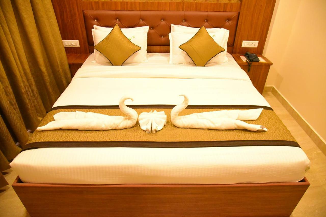 Hotel White Boutique Pondicherry Bagian luar foto
