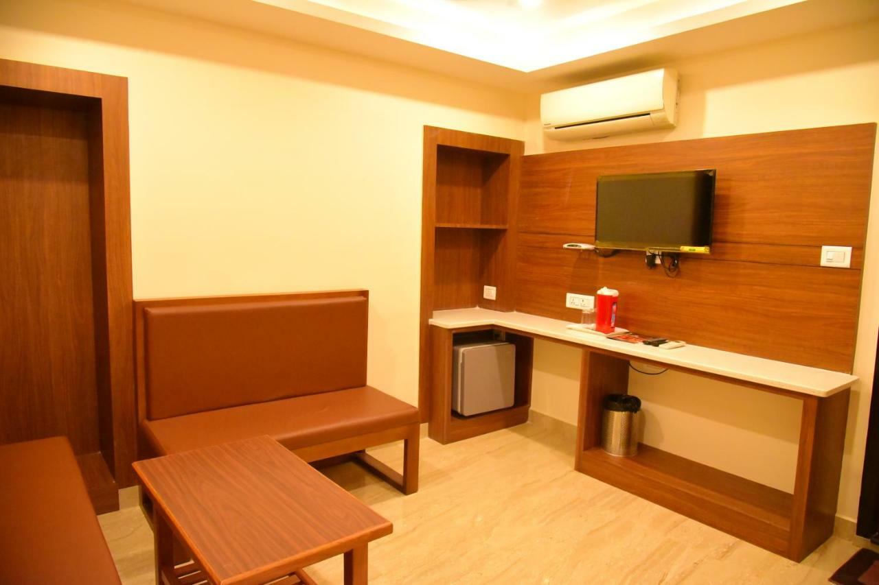 Hotel White Boutique Pondicherry Bagian luar foto